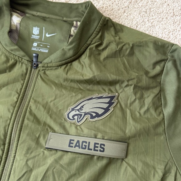 Nike Mens Philadelphia Eagles
Salute To Service On-Field Full-Zip Jacket XL - Picture 3 of 13